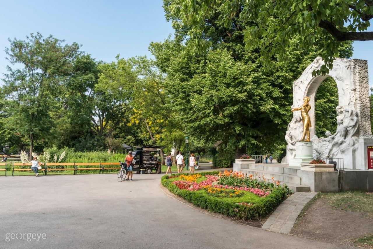 Die fromme Hermine by ichbucheAT Wien Exterior foto