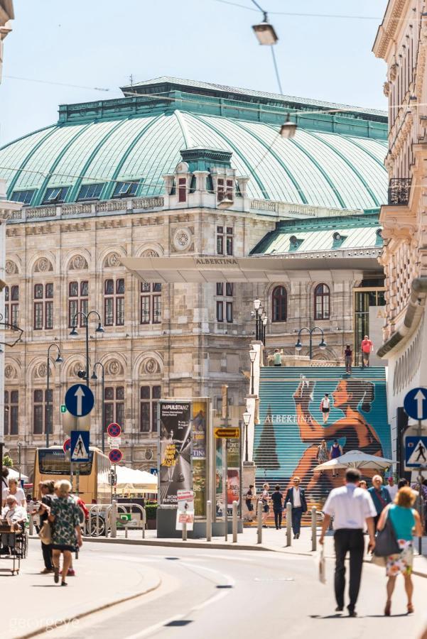 Die fromme Hermine by ichbucheAT Wien Exterior foto